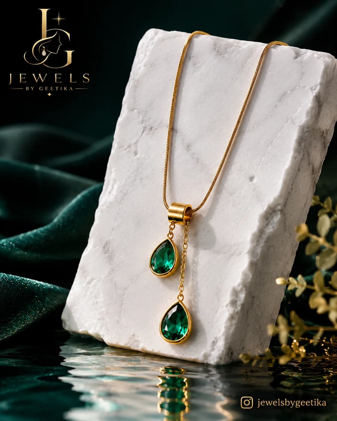 Evergreen Pendant view 3