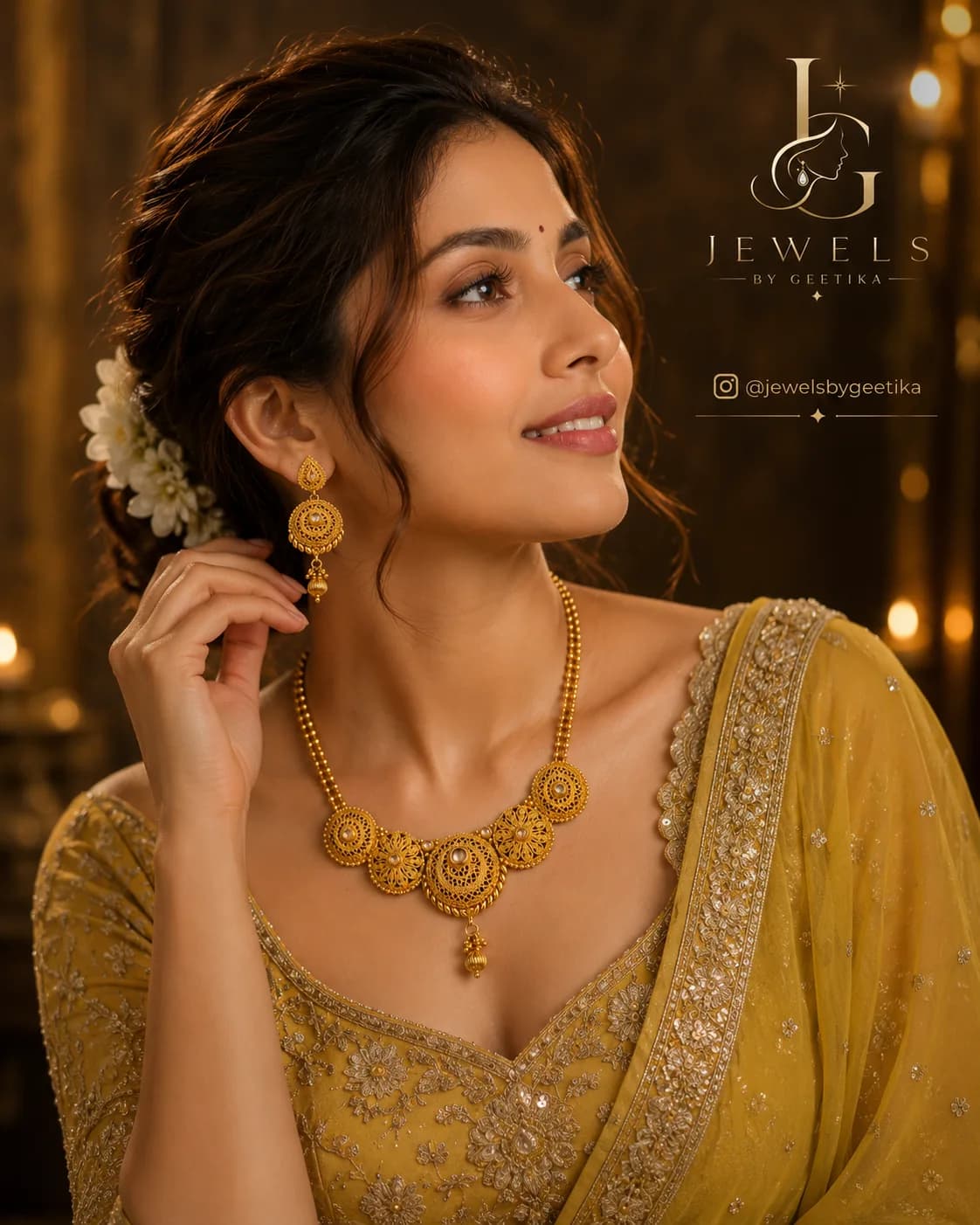 Kaveri Necklace Set view 2
