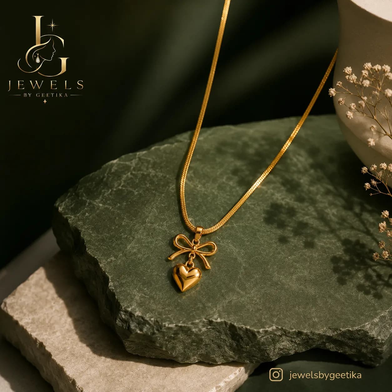Loveknot Pendant view 3