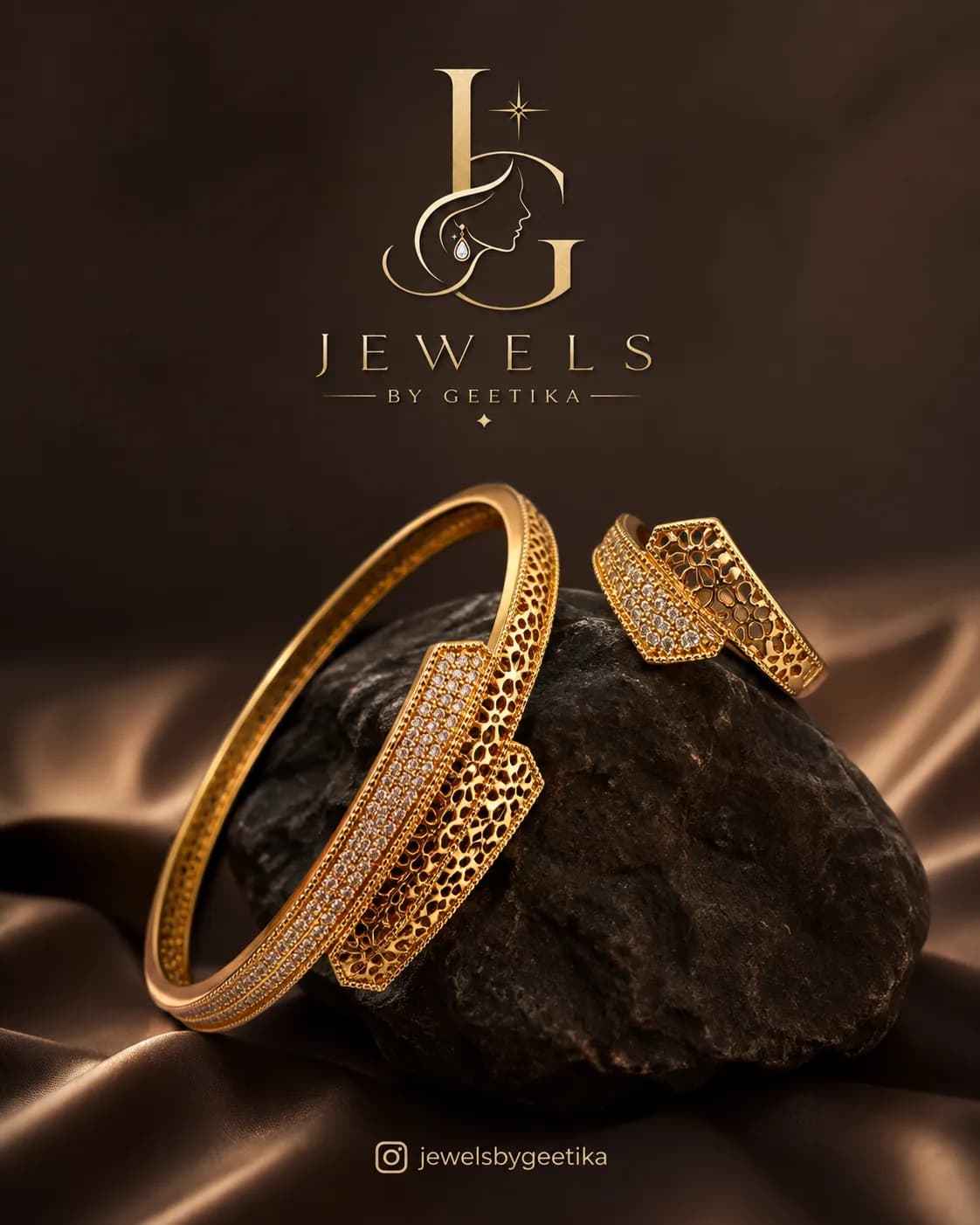 Aarvi Bracelet & Ring Set