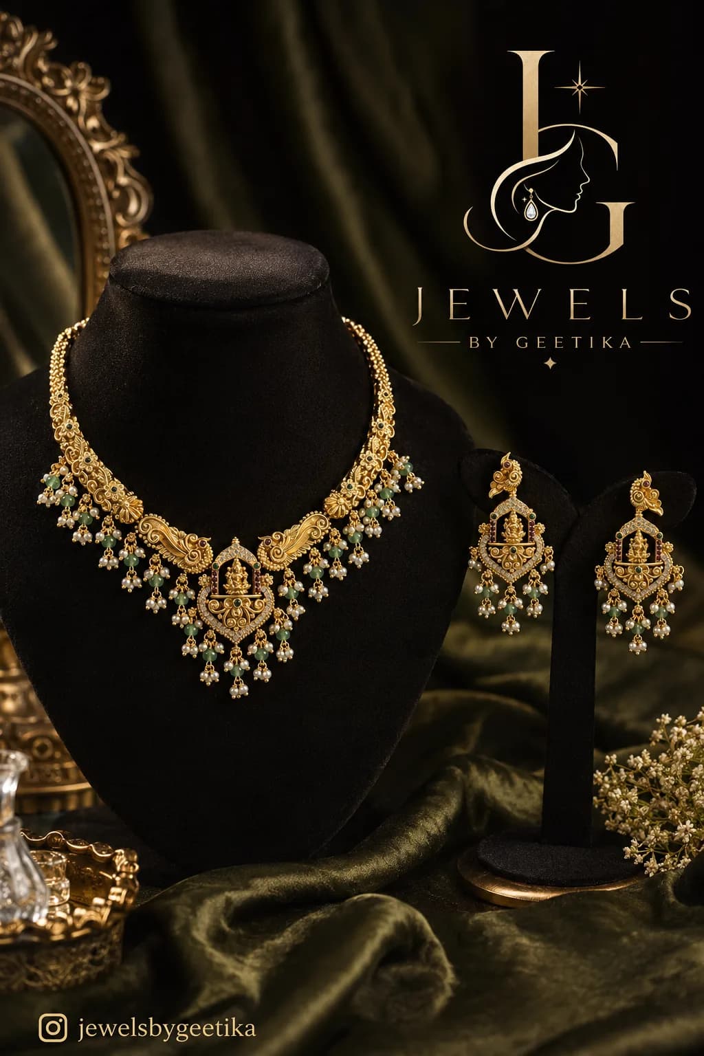 Antara Temple Necklace Set